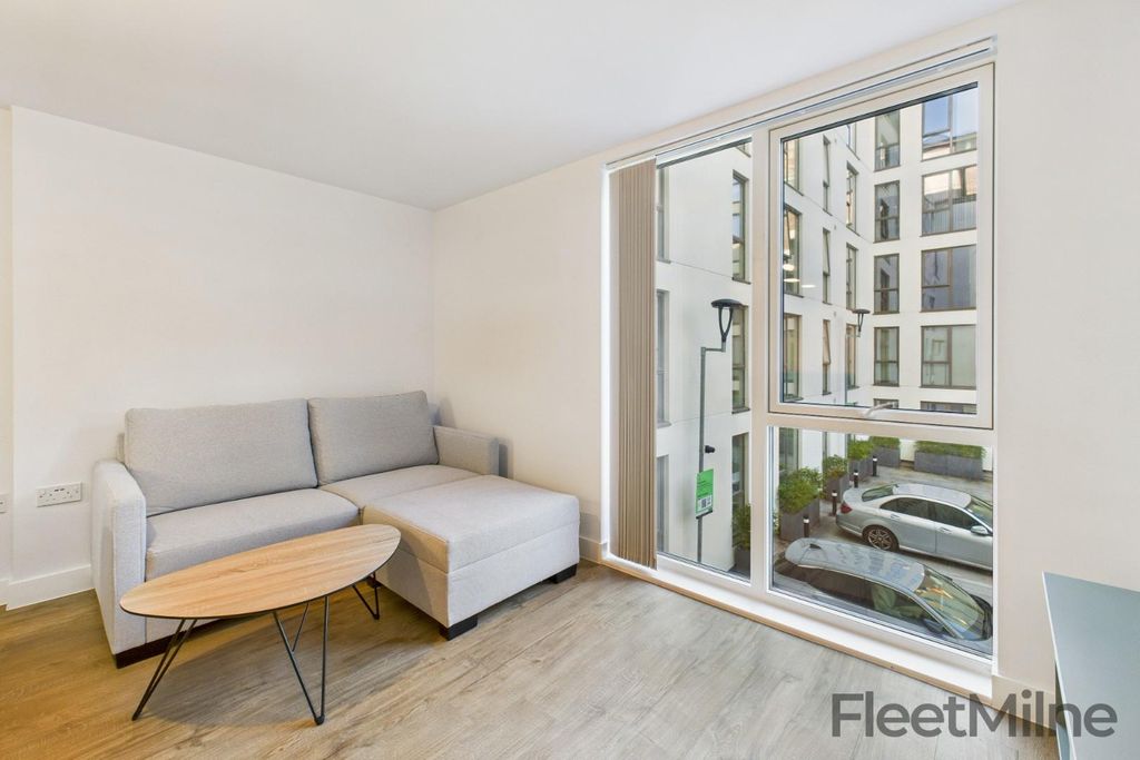 Property photo 1 of 16 Cam04864G0-Pr0263-Still004.Jpg