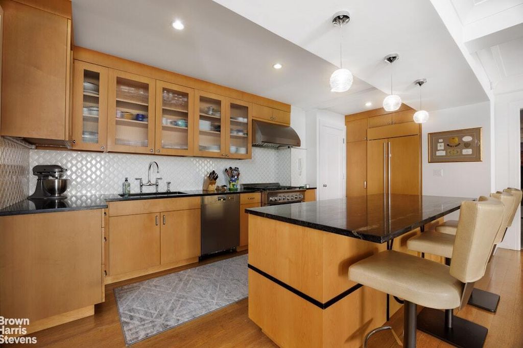 Property photo 2 of 11 <Alttext/>
