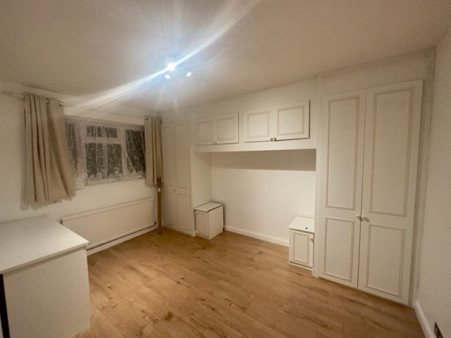 Property photo 1 of 3