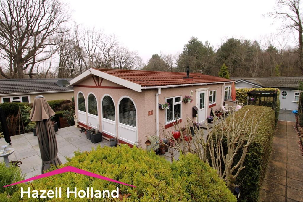 Property photo 1 of 20 Untitled Design (33).Jpg