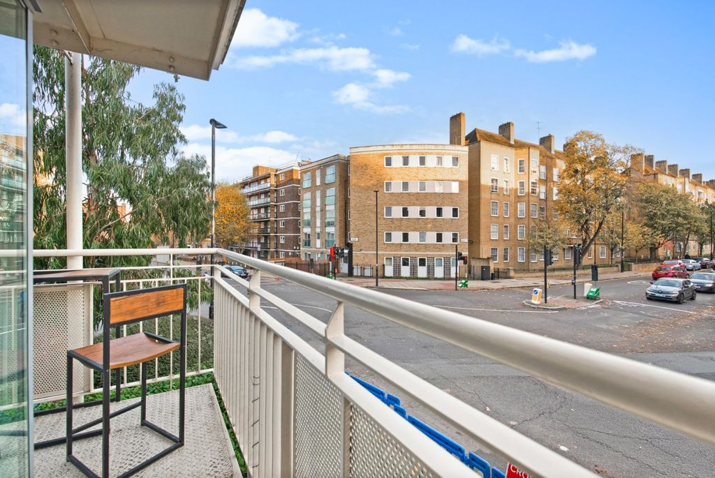 Property photo 3 of 16