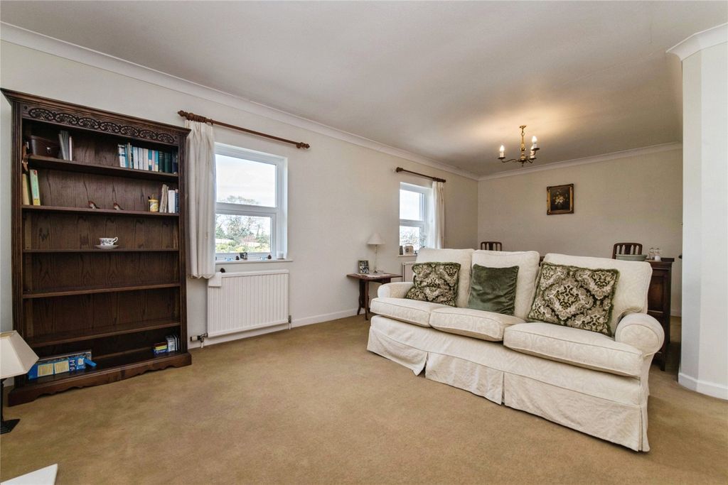 Property photo 2 of 20 Picture No. 03