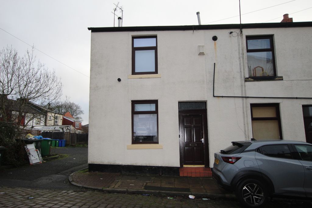 Property photo 1 of 14