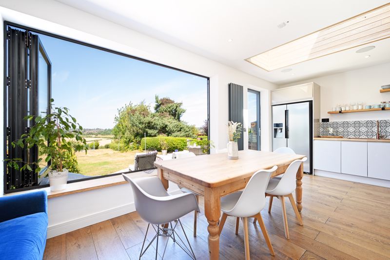 Property photo 2 of 42 Dining Area