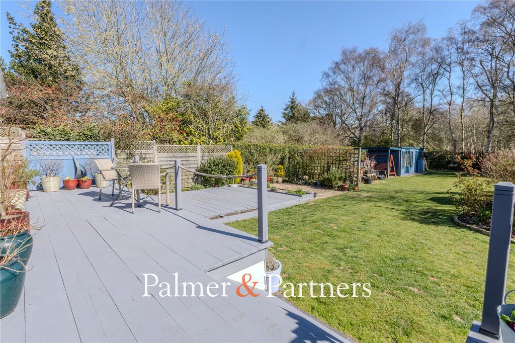 Property photo 2 of 33 Picture No. 69
