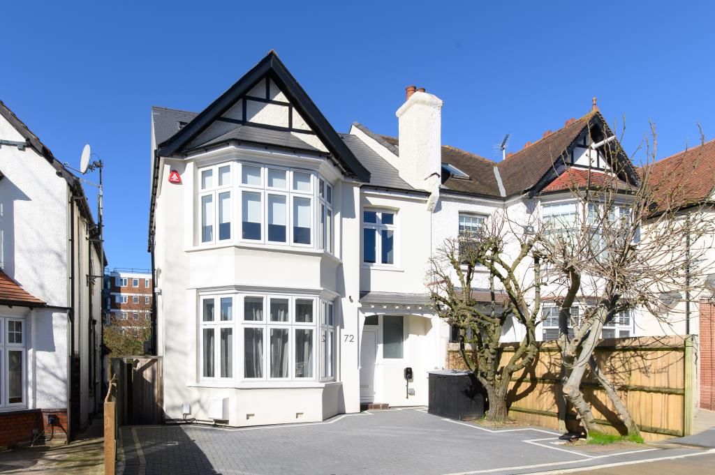 Property photo 1 of 15 External View