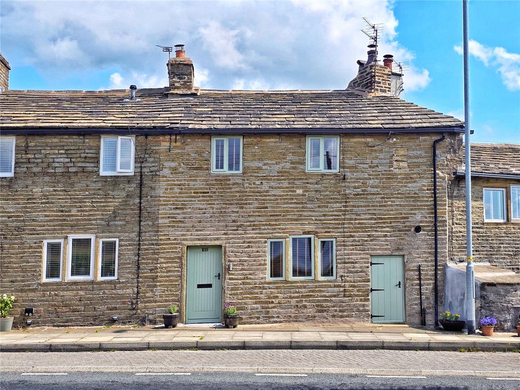 Property photo 1 of 24 Period Cottage