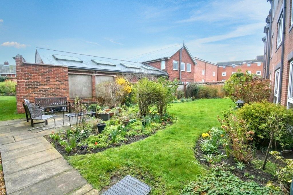 Property photo 1 of 7