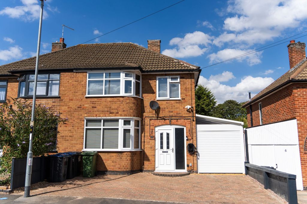 Property photo 1 of 23