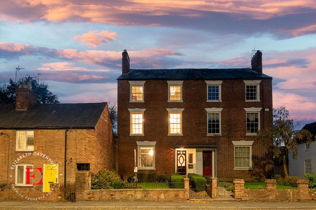 Property photo 1 of 36