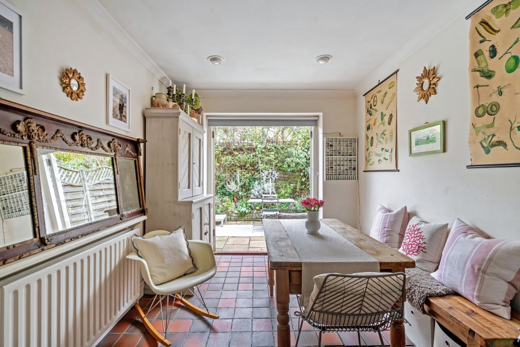 Property photo 3 of 9 Breakfast Room