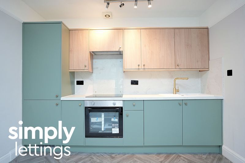 Property photo 3 of 11 Photo 4