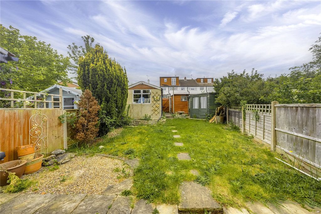 Property photo 2 of 26 Picture No. 37