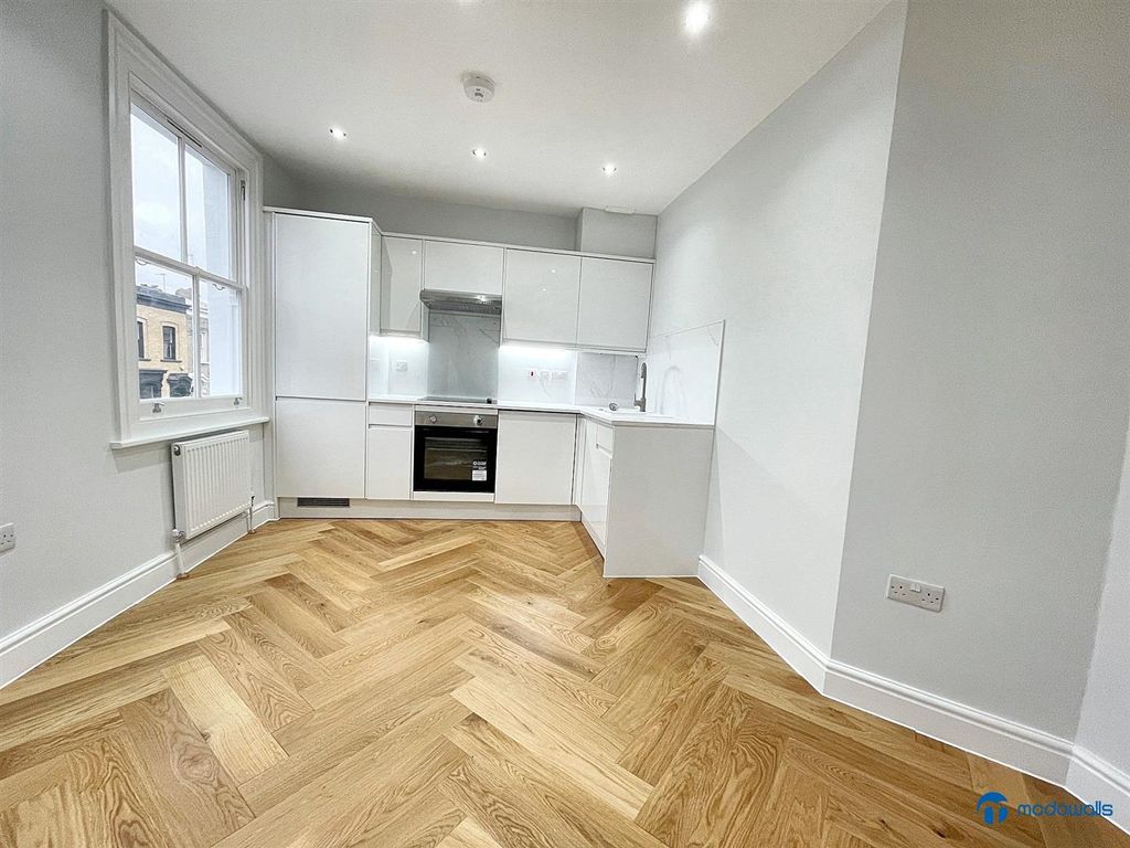 Property photo 3 of 15 Img_2235.Jpg
