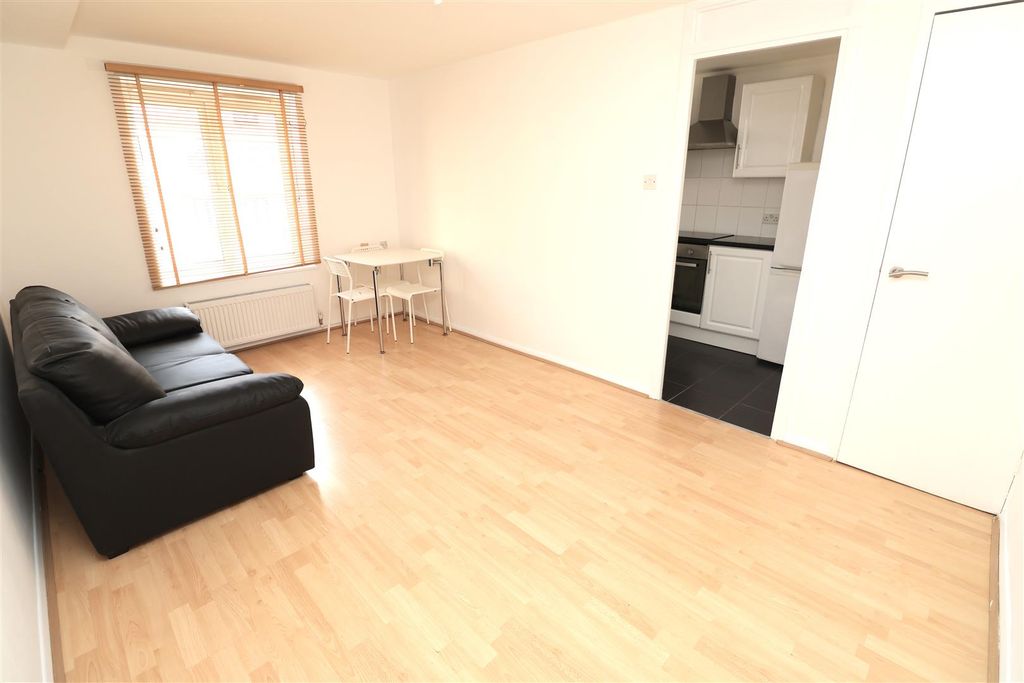 Property photo 2 of 11 Img_1308.Jpg