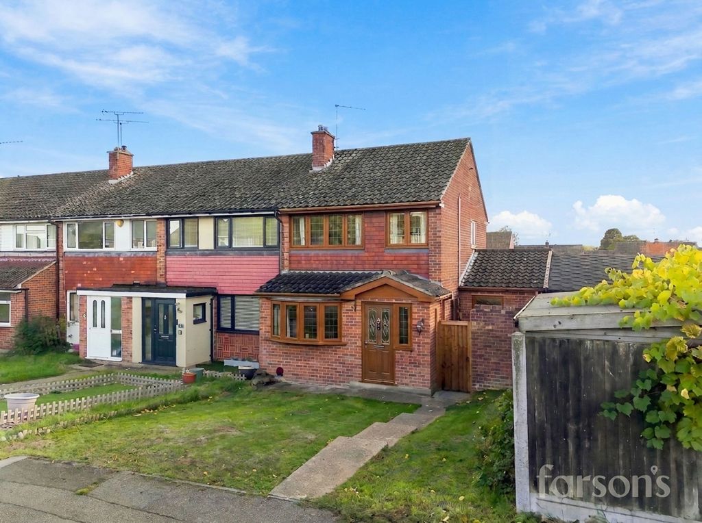 Property photo 1 of 29
