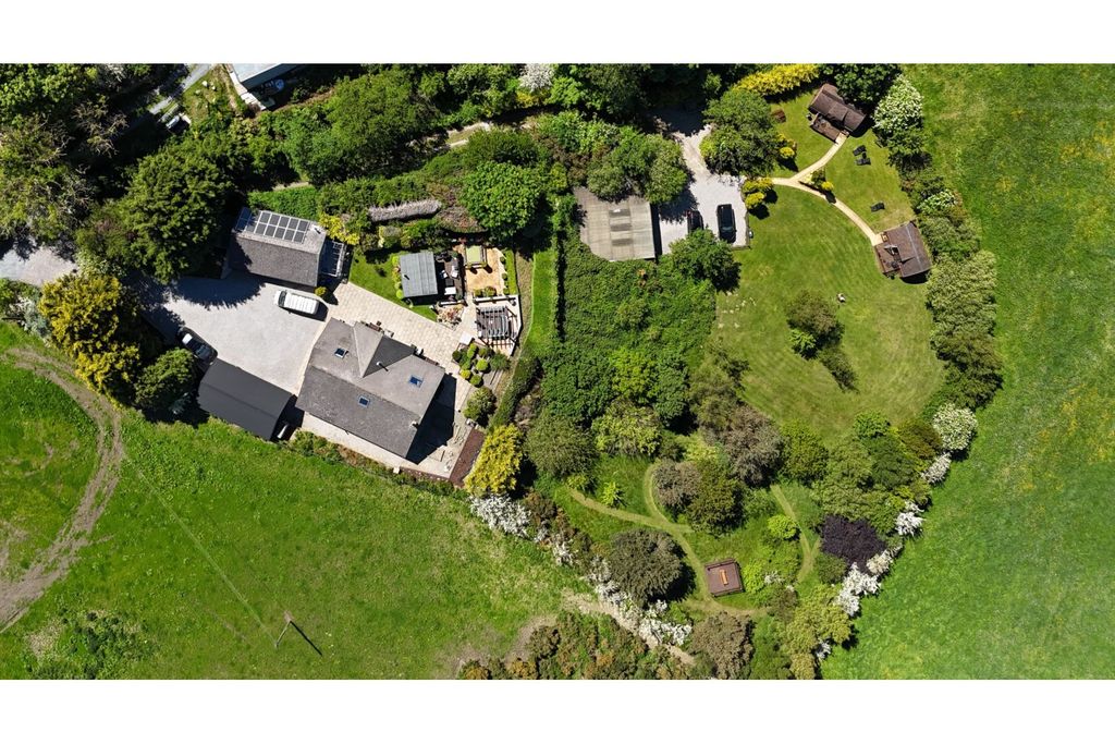 Property photo 1 of 54