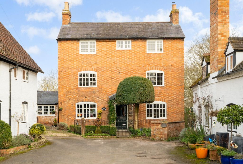 Property photo 1 of 19