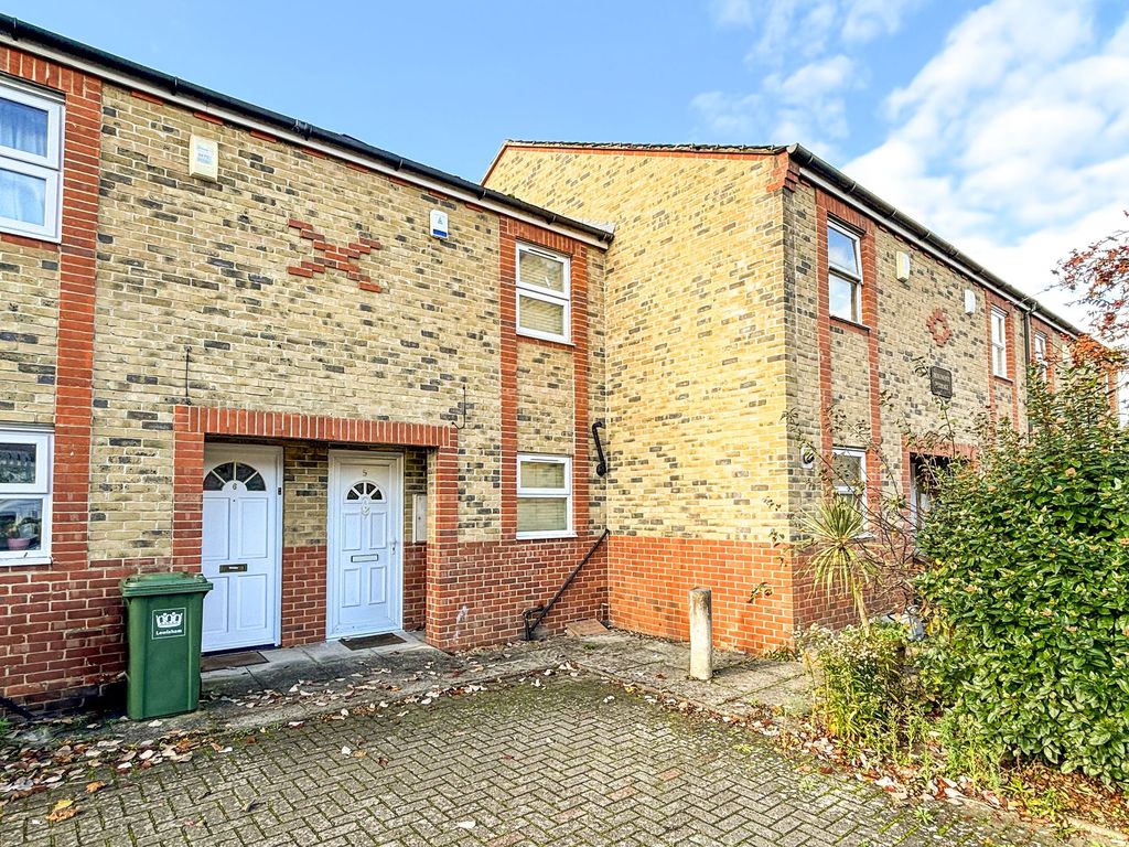 Property photo 1 of 9