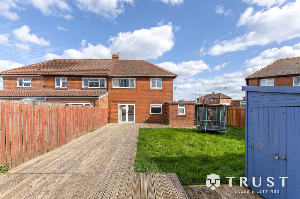 Additional image 27 of 2 bed semi-detached house for saleBevor Crescent, Heckmondwike WF16