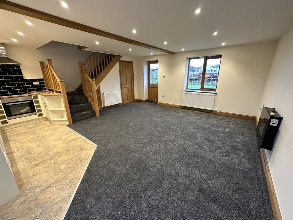 Property photo 3 of 15 Picture No. 19