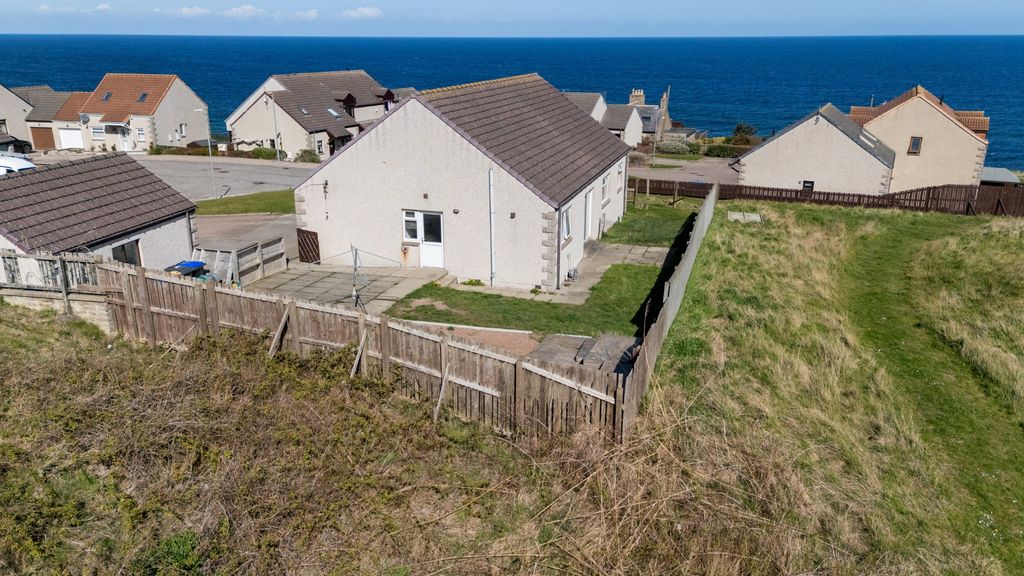 Property photo 3 of 39 5092304