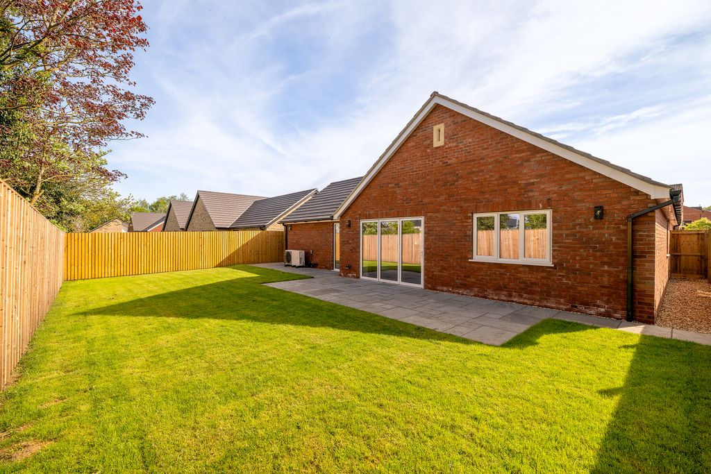 Property photo 3 of 19