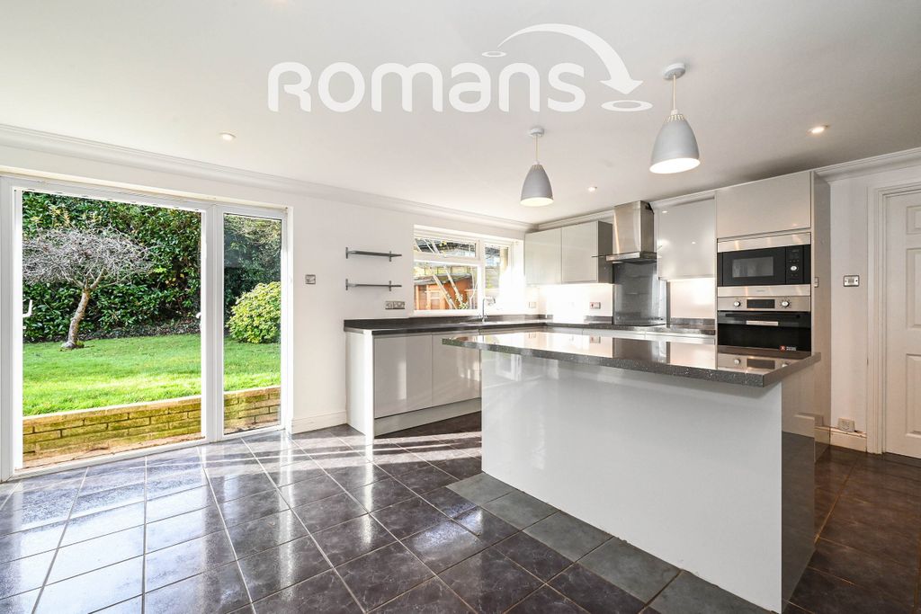 Property photo 2 of 10 Property Image