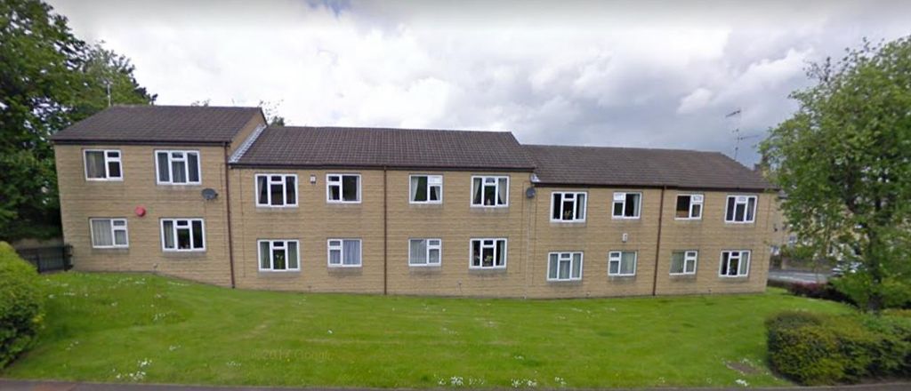 Property photo 1 of 2