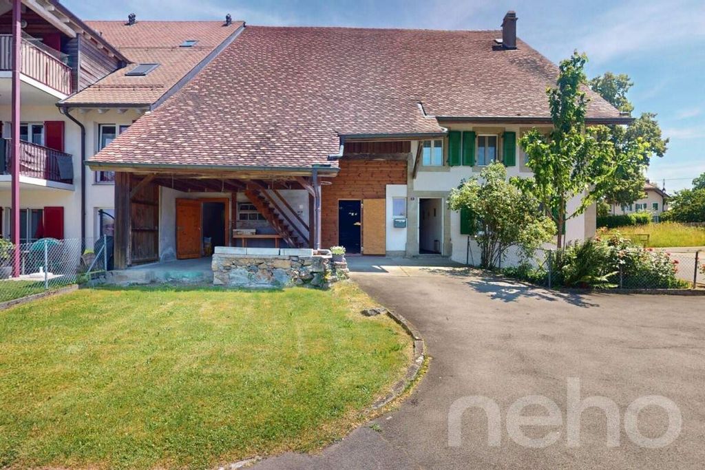 Property photo 1 of 13