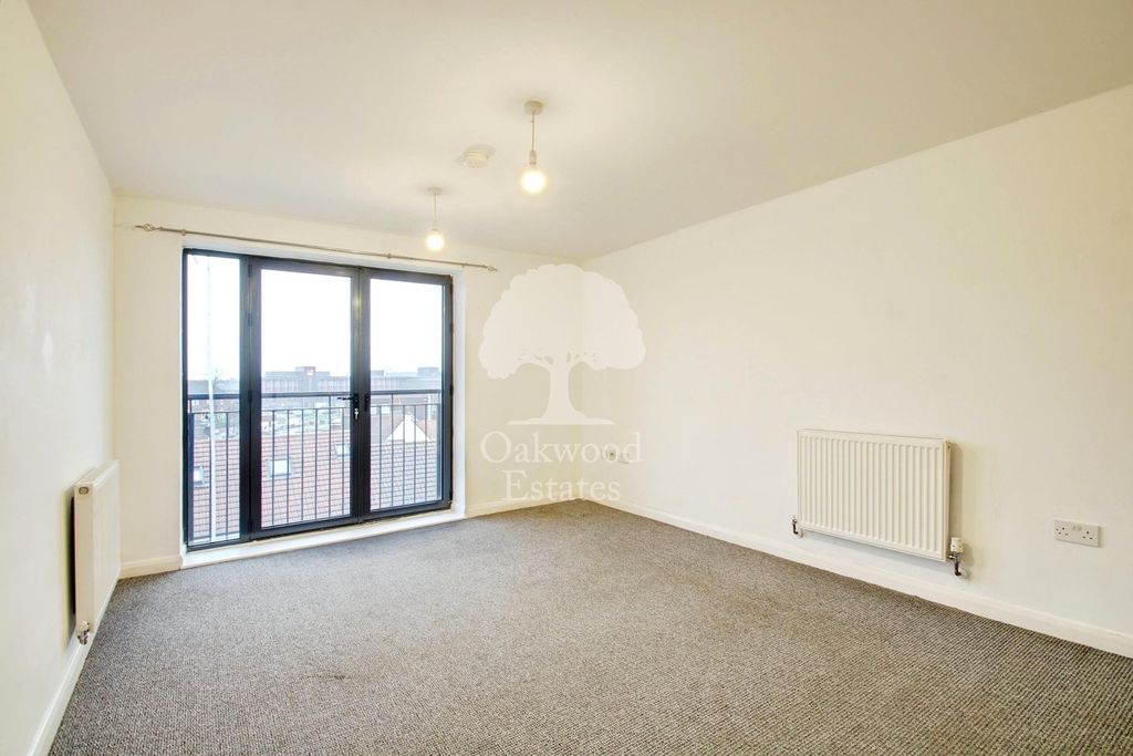 Property photo 2 of 7