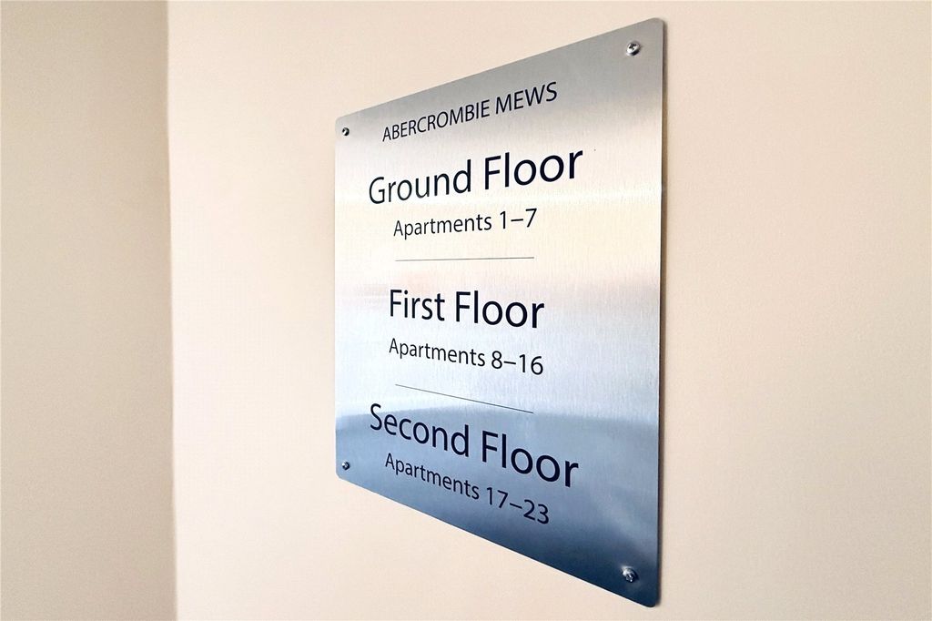 Property photo 2 of 13 Plaque