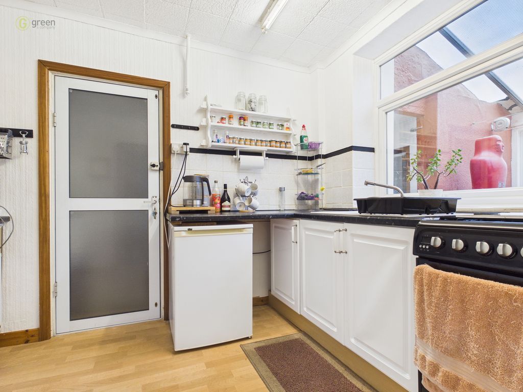 Property photo 3 of 27 Cam01332G0Pr0653Still008