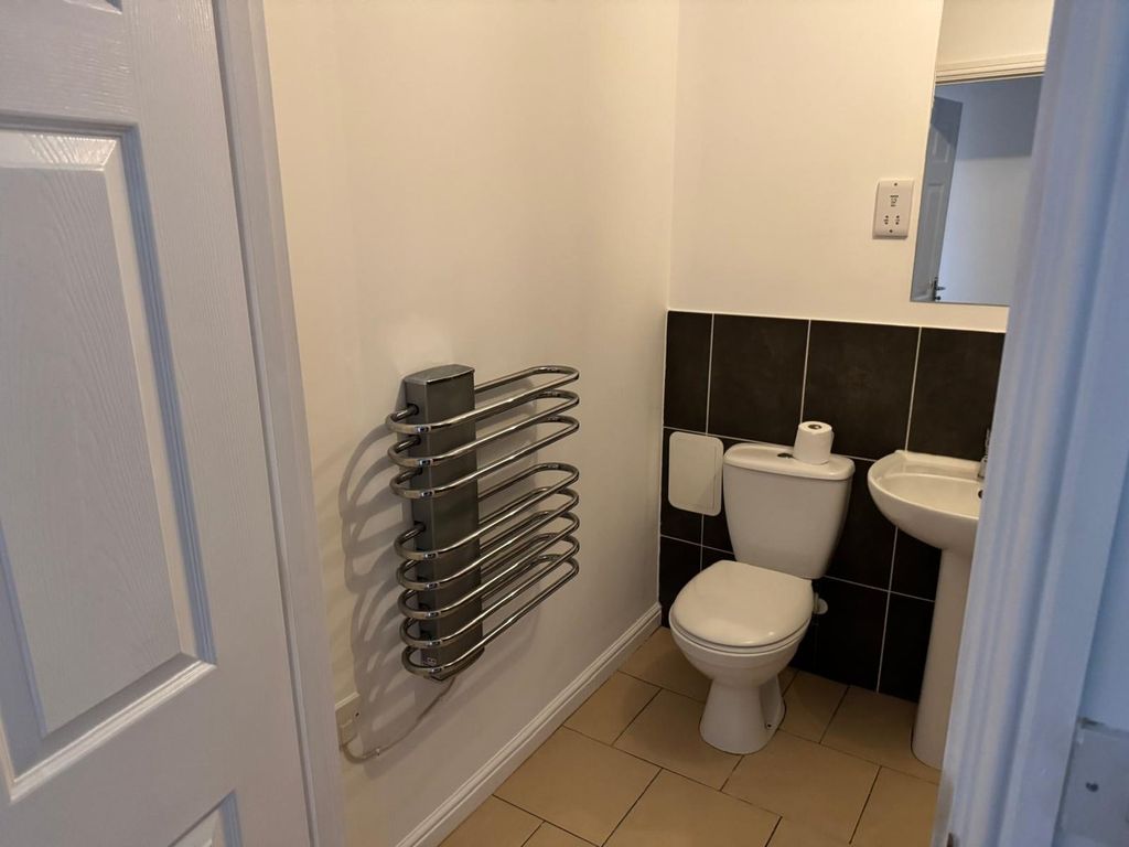 Additional image 7 of 2 bed flat for saleFieldfare Close, Corby NN18