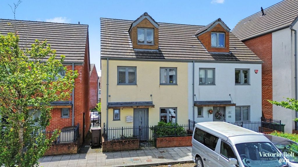 Property photo 1 of 19