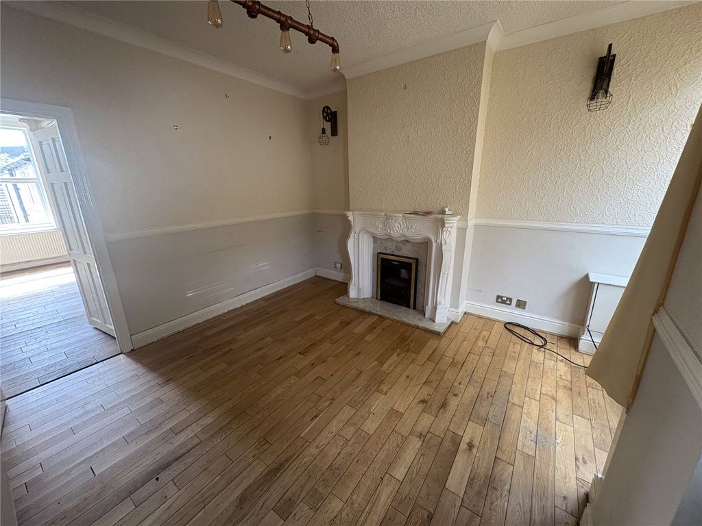 Property photo 3 of 12 Picture No. 03