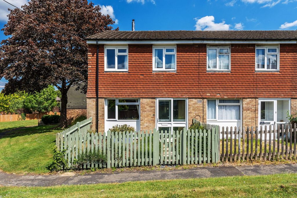 Property photo 1 of 27