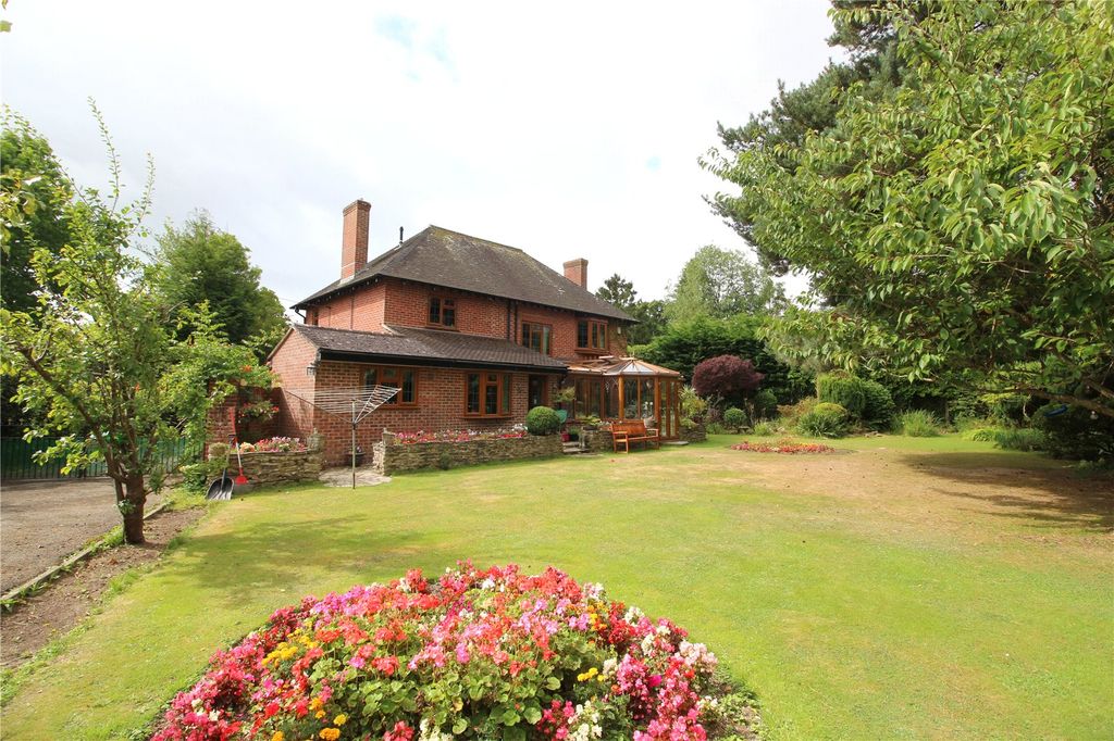 Property photo 2 of 17 Picture No. 02