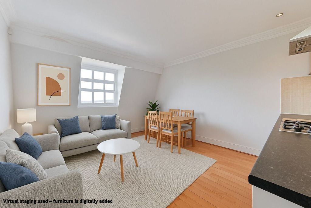 Property photo 2 of 7