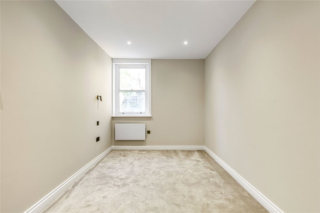 Property photo 3 of 9 Picture No. 07