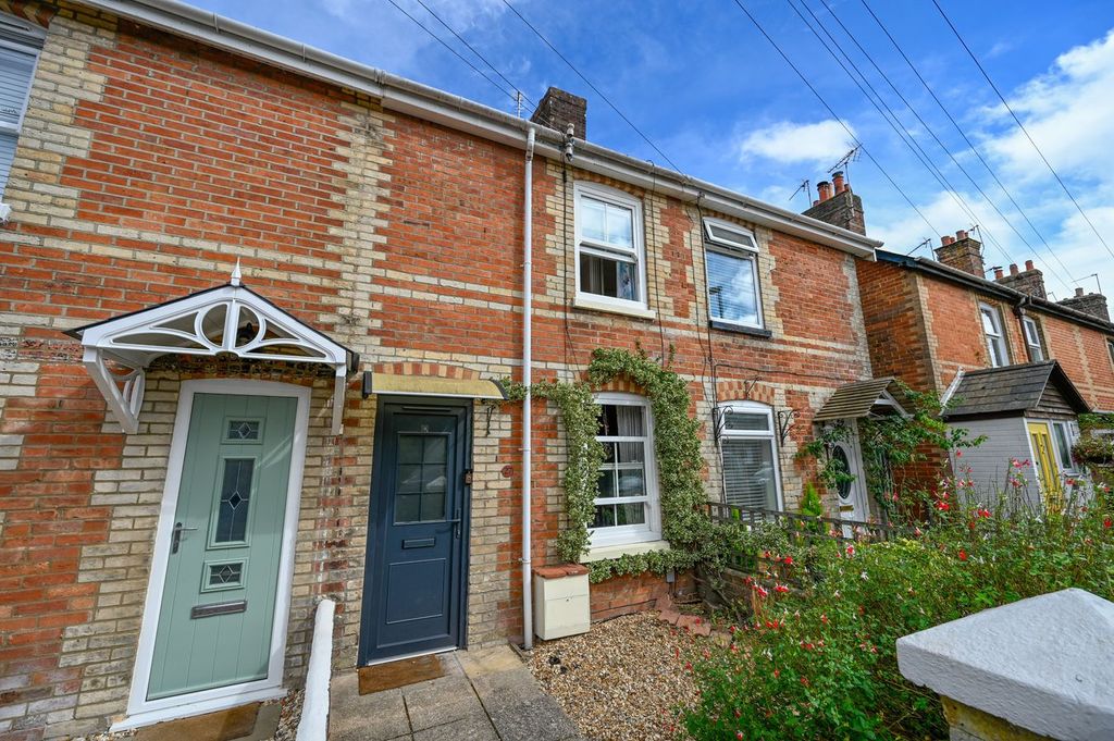 Property photo 1 of 20