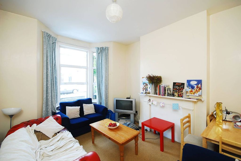 Property photo 1 of 7