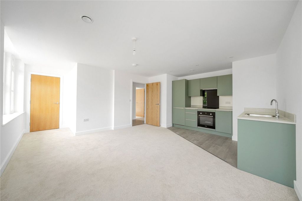 Property photo 3 of 10 Picture No. 04