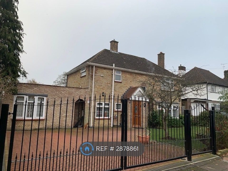 Property photo 1 of 16 Front View