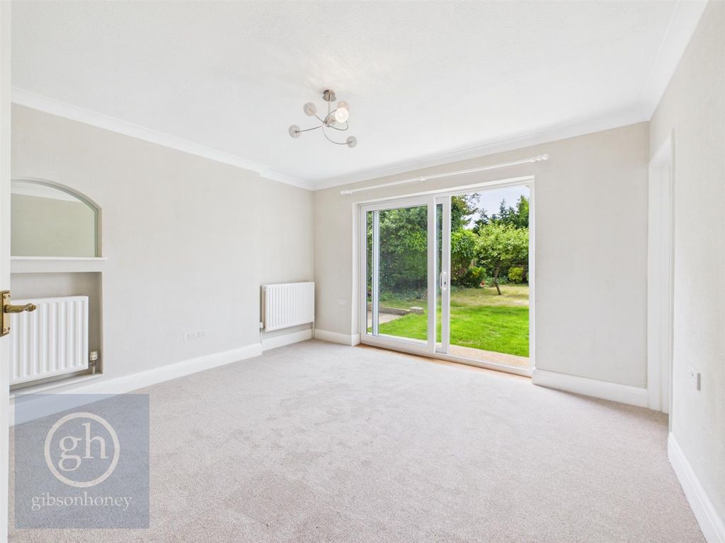 Property photo 1 of 16 Cam05080G0-Pr0406-Still003.Jpg