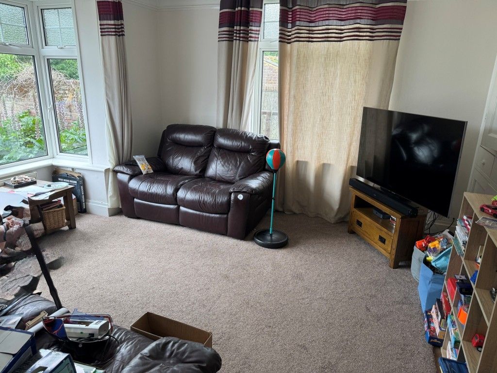 Property photo 3 of 12 Living Room