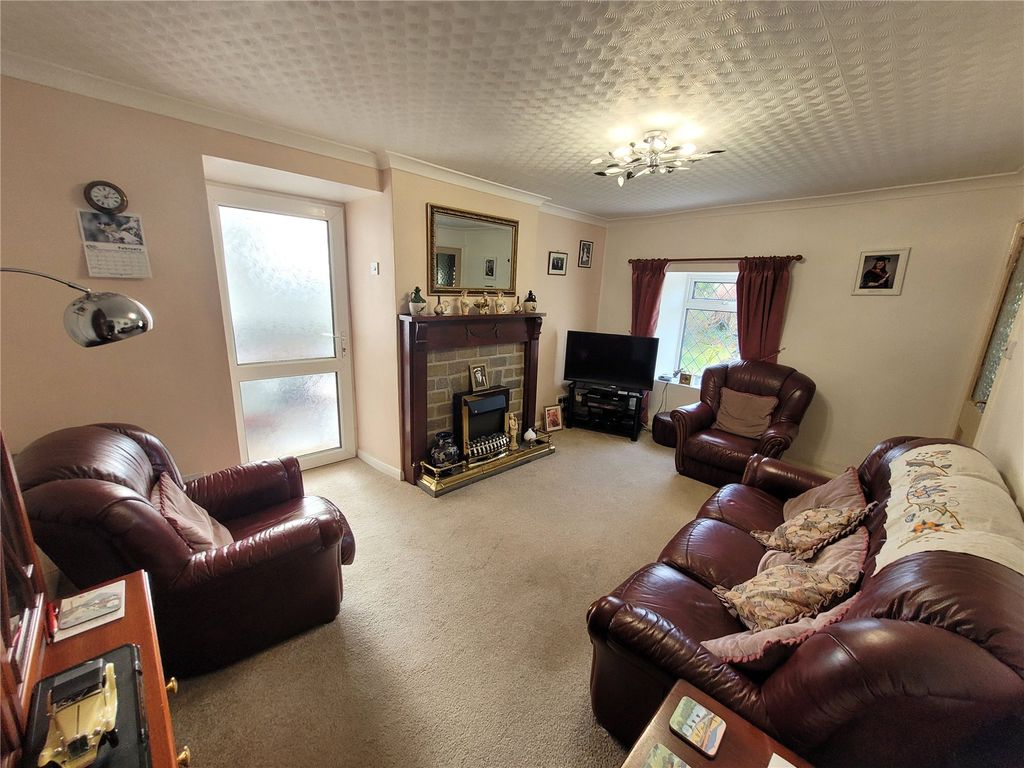 Property photo 3 of 24 Picture No. 43