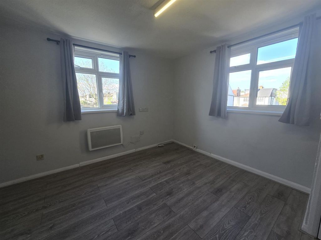 Property photo 3 of 7 Whatsapp Image 2026-04-21 At 16.13.25.Jpeg