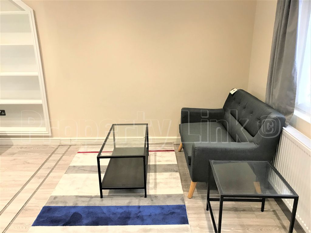 Property photo 2 of 21