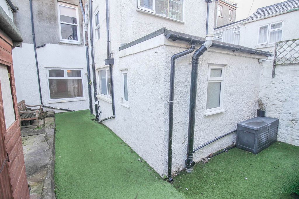 Additional image 11 of 2 bed flat for saleLower Church Road, Weston-Super-Mare BS23